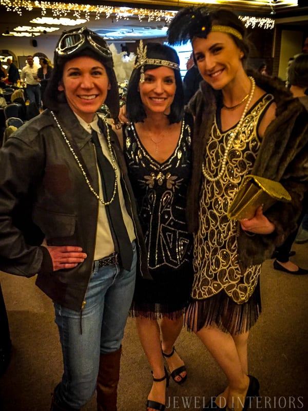 Need roaring decorating ideas for your 1920's Party?  Check this out!   halloween, dress-up, costume, speakeasy, speak, easy, sequins, bar, tommy gun, cigars, flapper, prohibition, charity,  fundraiser, fund, raiser, money, auction, OSC, OCSC, Officers', Gatsby Spouses', club, military, scholarships, feather, ostrich, boa, fringe