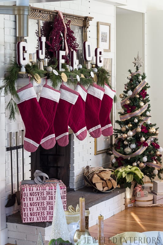 Looking for inspiration for Christmas decor? You have got to see this! Jeweled Interiors Holiday Home Tour | Burgundy, Blush, Christmas, Decor, Ideas, Tips ⋆ Jeweled interiors, wreaths, holiday, tree, decor, decorations, stockings, ideas, DIY, inspiration, burgundy, blush, red, maroon, wine, home tour, glam, chic, peach, gold, black, white, mirror, antique, pottery barn, stockings, monogram, fireplace