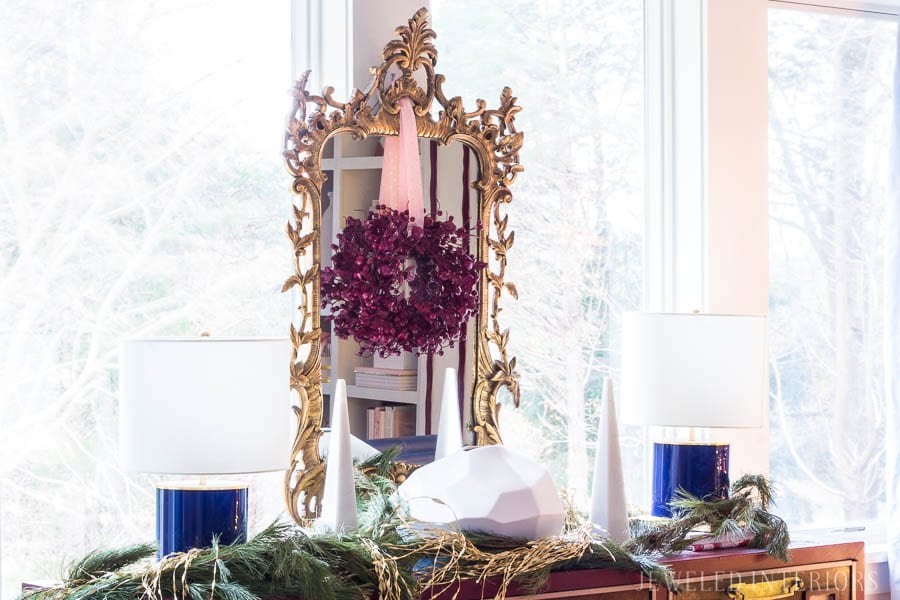 HOLIDAY HOME TOUR REVEAL || HOLIDAY COFFEE TABLE DECOR || Looking for inspiration for an eclectic, chic, and glam Christmas? Jeweled Interiors, Holiday, Home Tour, Burgundy, cranberry, blush, Decor, Ideas, Tips, black, marble, Christmas, tree, decor, decorations, DIY, inspiration, red, maroon, wine, home tour, poinsettia, glam, chic, peach, gold, black, white, blue