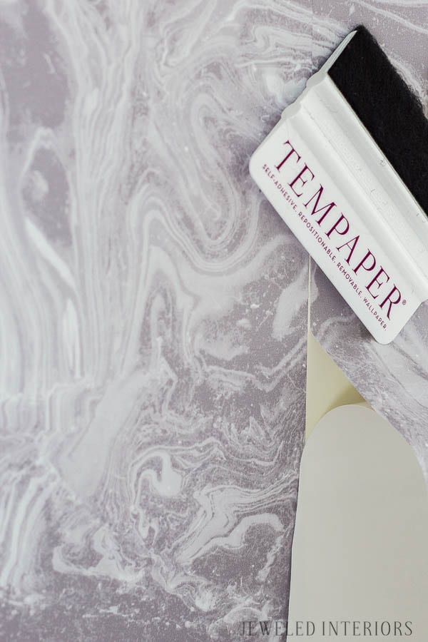 Check out how what a difference removable wallpaper makes in a room || jeweled interiors, temper, Tokyo, ash, removable, wallpaper, Tempaper Installation, tween, teen, girl, room, lavender, purple, marble, before, after, reveal, how to, tips, 