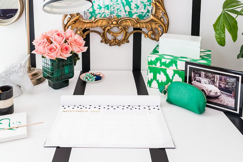 How to Stripe your Desk to Match Your Walls | A Tempaper Mini Stripe Tutorial