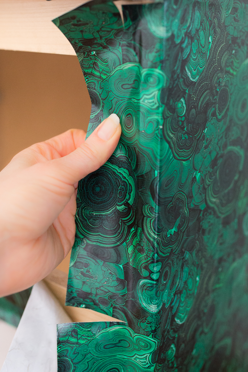 Malm, Ikea hack, spoonflower wallpaper, tutorial, diy, DIY malachite table, entryway table, diy ideas, 