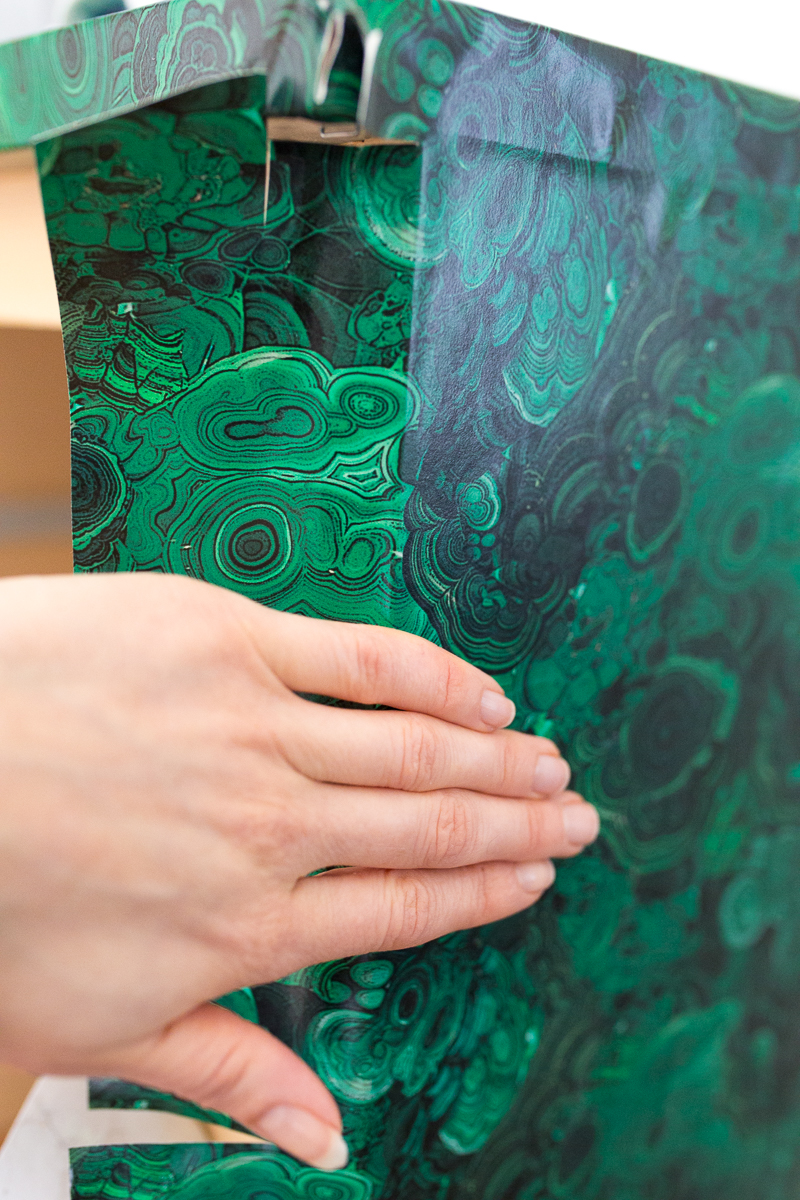 Malm, Ikea hack, spoonflower wallpaper, tutorial, diy, DIY malachite table, entryway table, diy ideas, 