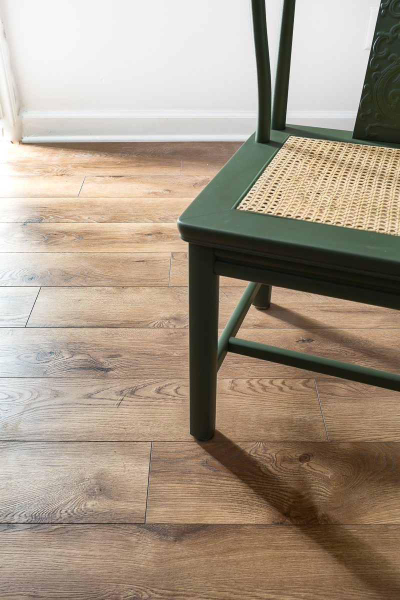 Laminate vs. Vinyl Flooring: How to Choose