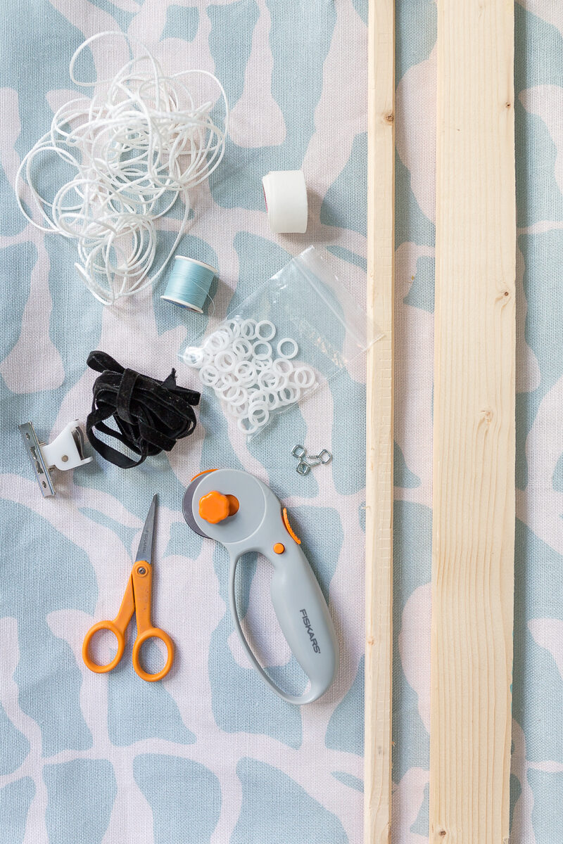 Roman shade tutorial, how to sew roman shades, roman blinds, DIY roman shades, Belgian linen, lined shades, Spoonflower, Julia Schumacher