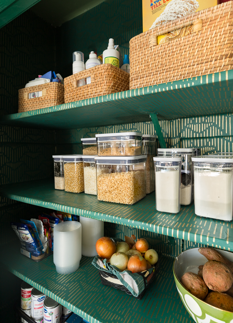 kitchen pantry design, butler's pantry, wallpapered, wallpaper, higgle and west, Art Deco, Anthropologie, closet, organization, kitchen, green, gold, ideas, tips, jeweled interiors, Jewel Marlowe, the container store, how to organize 