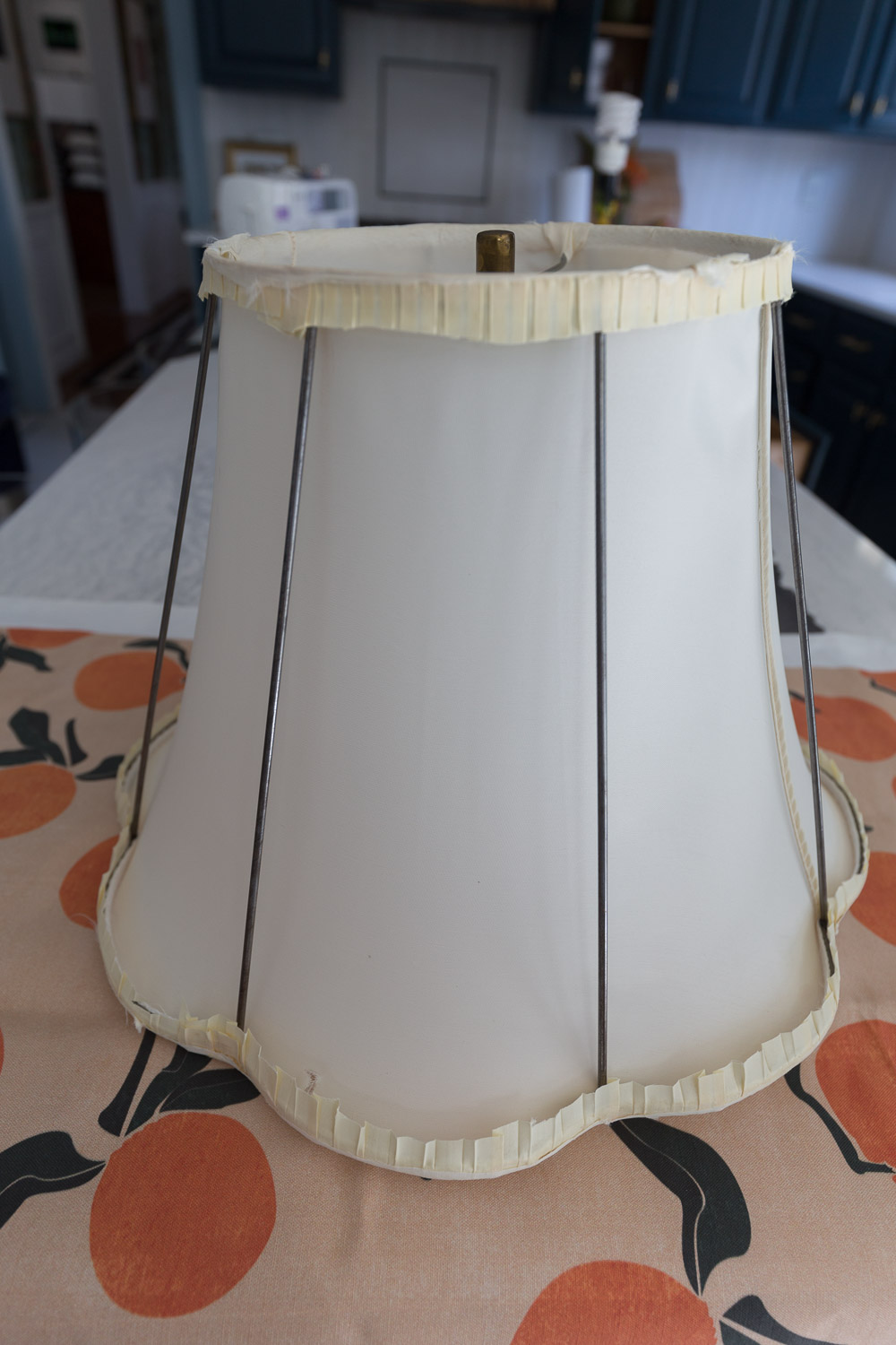 pleated lampshade, gathered lampshade, tutorial, diy, how to, cover, grand millennial, diy lampshade