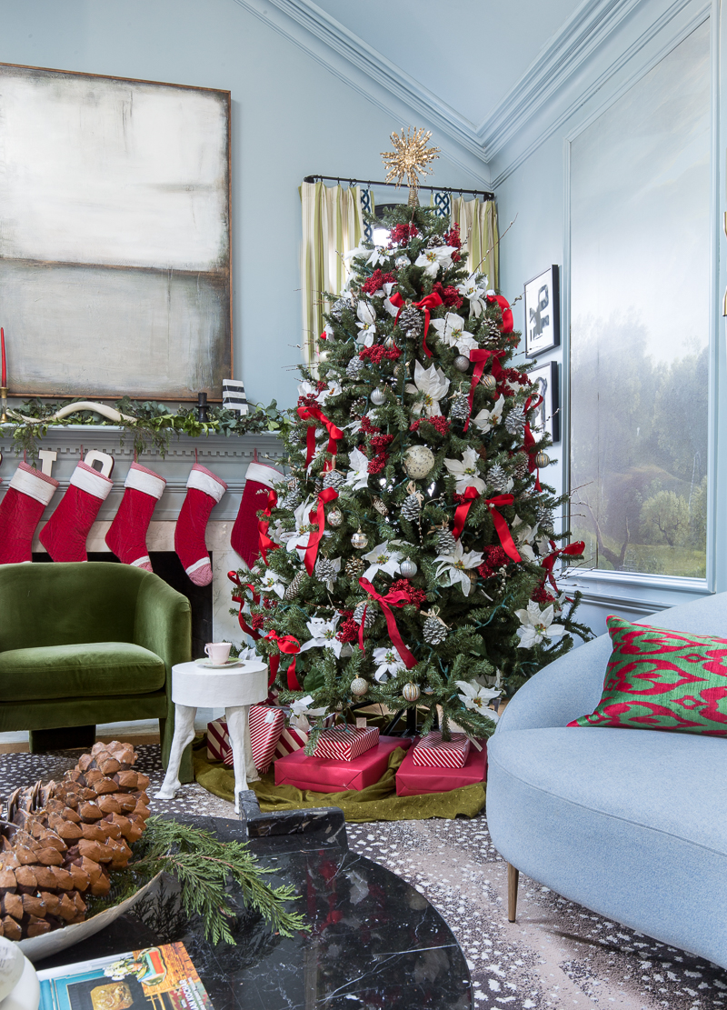 Romantic Christmas Tree Ideas- Jeweled Interiors ⋆ Jeweled Interiors