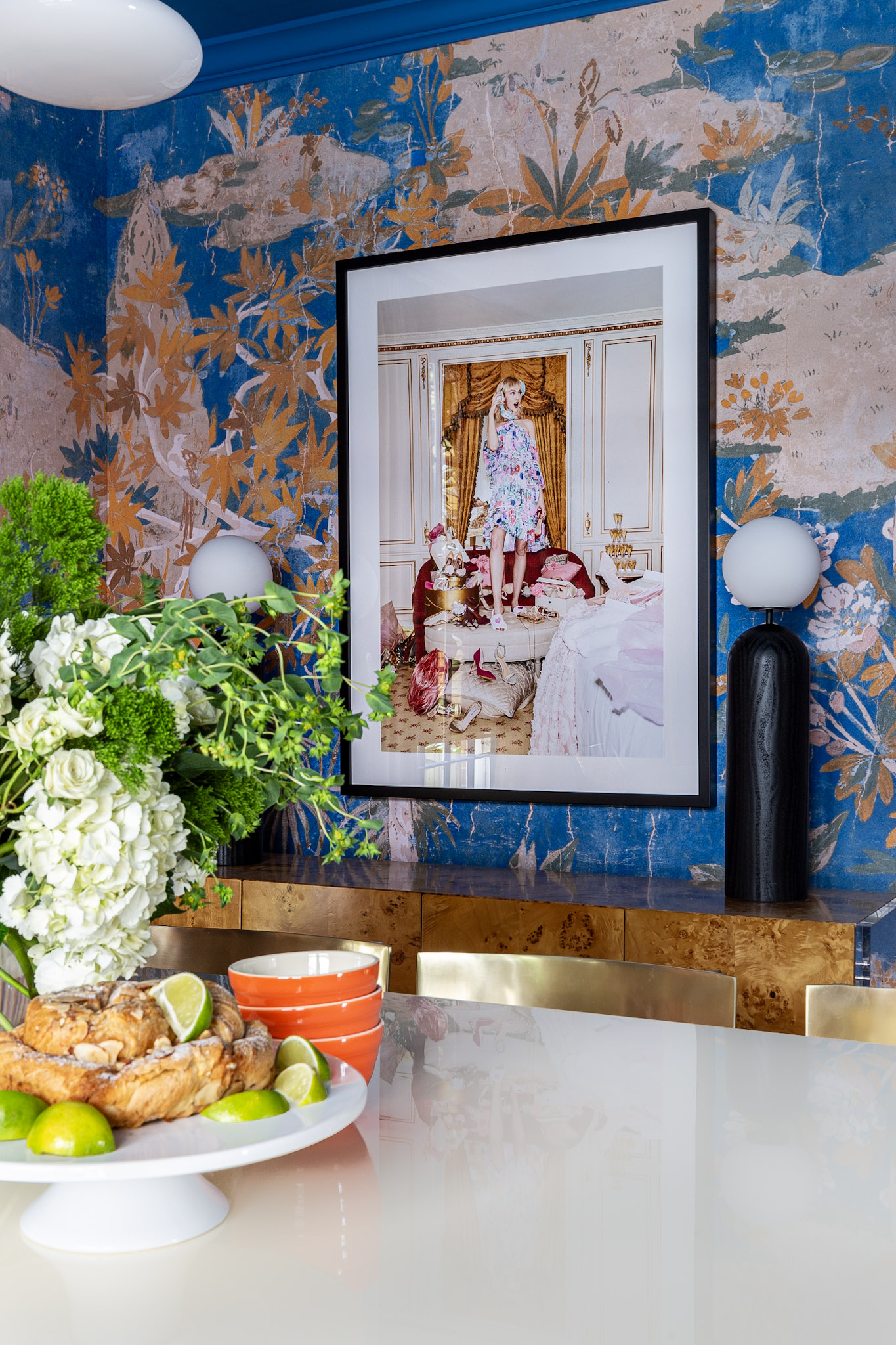 bold dining room, blue, gold, pink, animal print, neoclassical chair, eclectic, regency style, brass chairs, visual comfort, klismos, chinoiserie, entertianing, dining, room, dining room, beautiful, gorgeous, 2025 trends, eclectic, antique, artstar