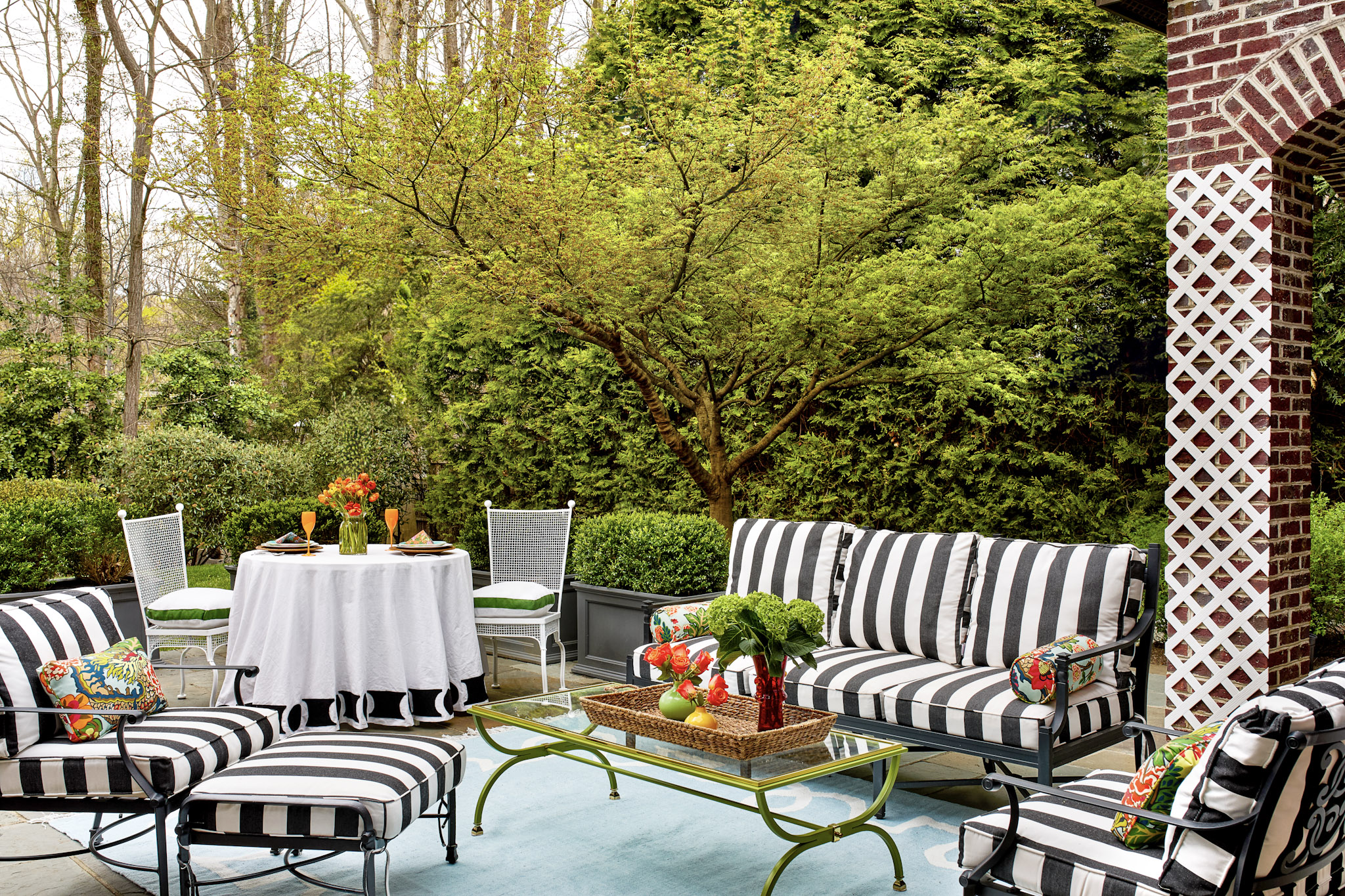 Portfolio, jeweled interiors, jewel marlowe, outdoor, patio, back yard design, black and white, stripe, jonathan adler rug, Maison Jansen coffee table