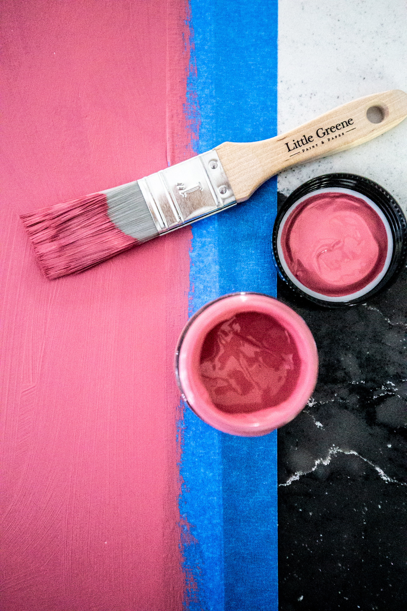 pink paint of a piece of paper, preparation for the Jewelachite technique